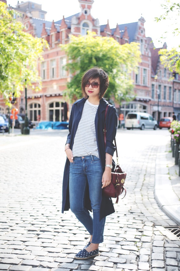 http://www.tokyobanhbao.com/wp-content/uploads/2014/06/trench-navy-espadrilles-asos-tokyobanhbao-blog-mode.jpg